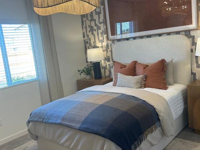 Room for rent in Mather, California