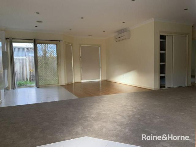 Apartment for rent in St Albans, Melbourne