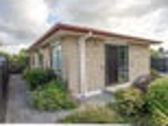 Apartment for sale in Awhitu