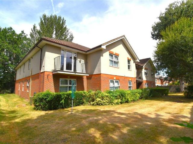 Apartment for rent in Farnborough, Hampshire