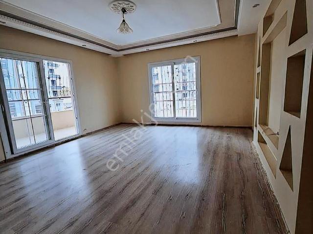 Yüreğir, Adana içerisinde kiralık Villa