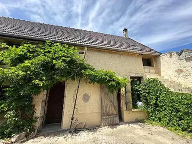 Maison vente à Laon, Veslud