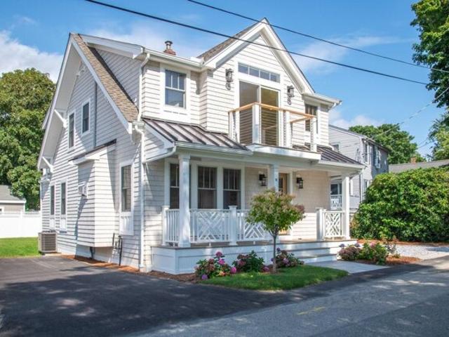 House for sale in Falmouth Heights, Falmouth