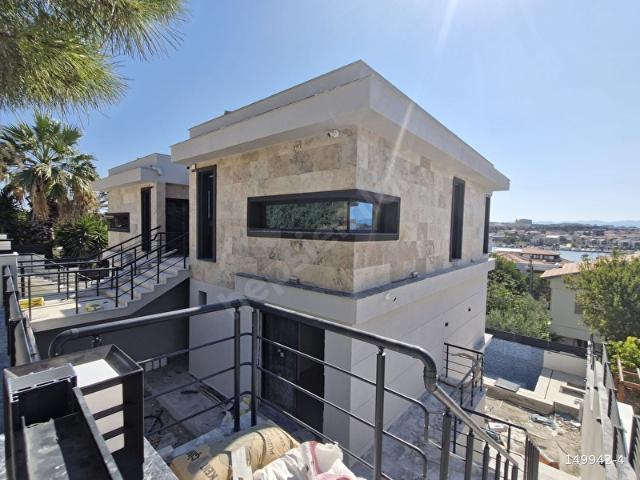 Çeşme, İzmir içerisinde satılık Villa