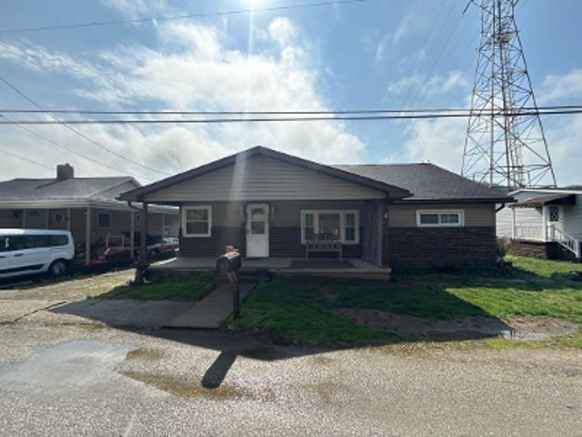 House for sale in Centerville, Pennsylvania