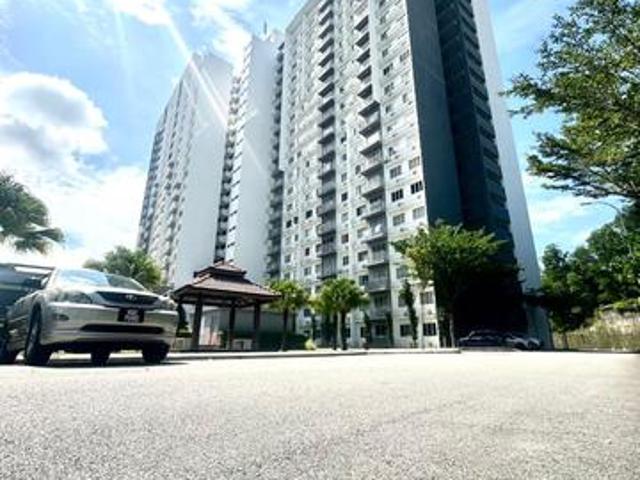 Apartment for sale in Kajang, Langat