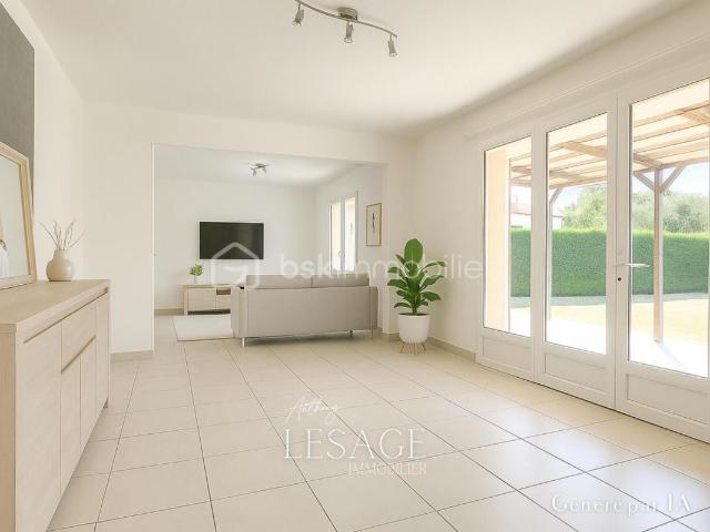 Maison vente à Nîmes, Vestric-et-candiac