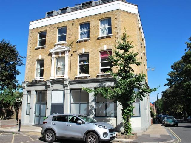 Apartment for rent in Camberwell, Greater London