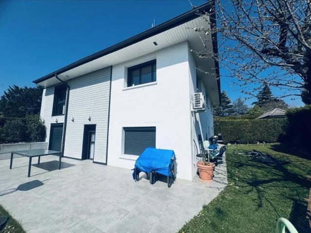 Maison vente à Saint-Julien-en-Genevois, Vétraz-monthoux