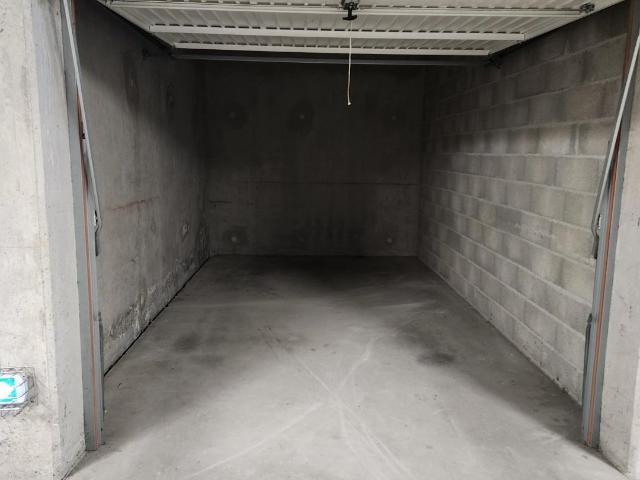 Garage vente à Saint-Julien-en-Genevois, Vétraz-monthoux