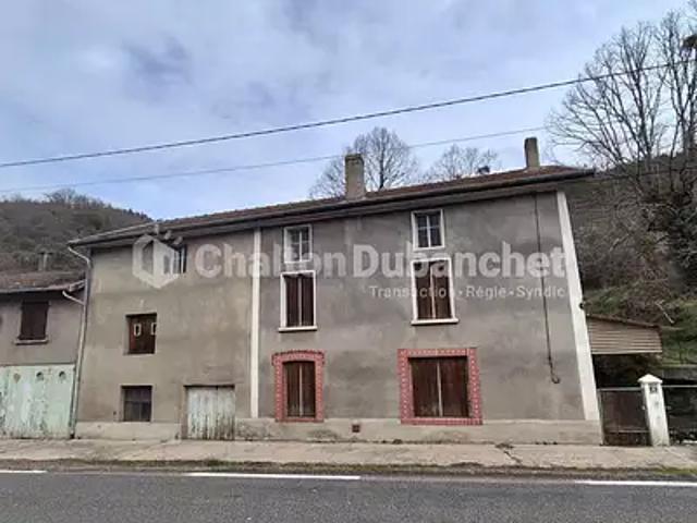 Maison vente à Montbrison, Saint-thurin