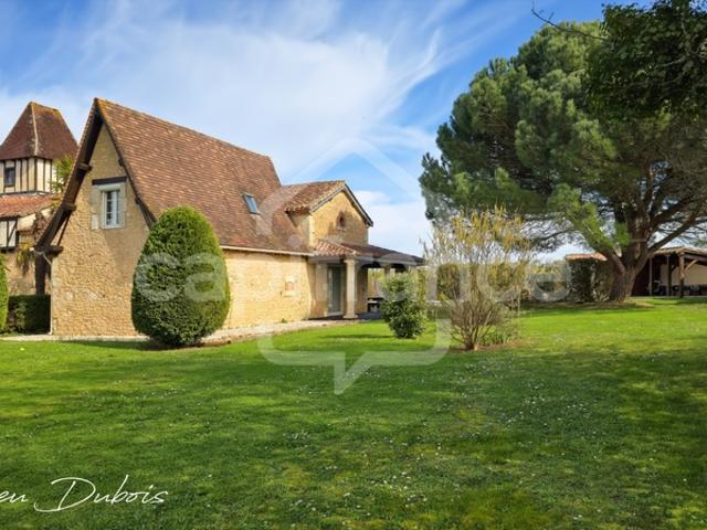 Château vente à Veyrines-de-Vergt, Dordogne