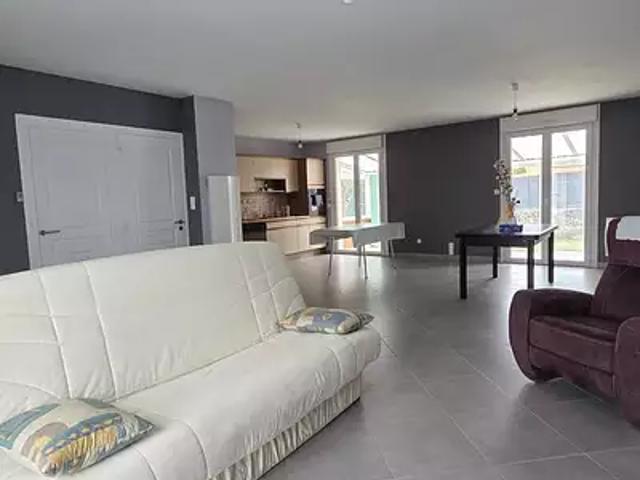 Maison vente à Cholet, Vezins