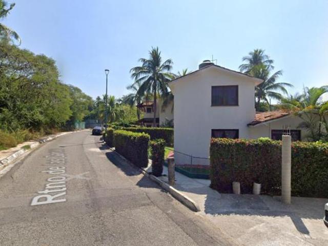 VH HERMOSA PROPIEDAD UBICADA EN IXTAPA ZIHUATANEJO