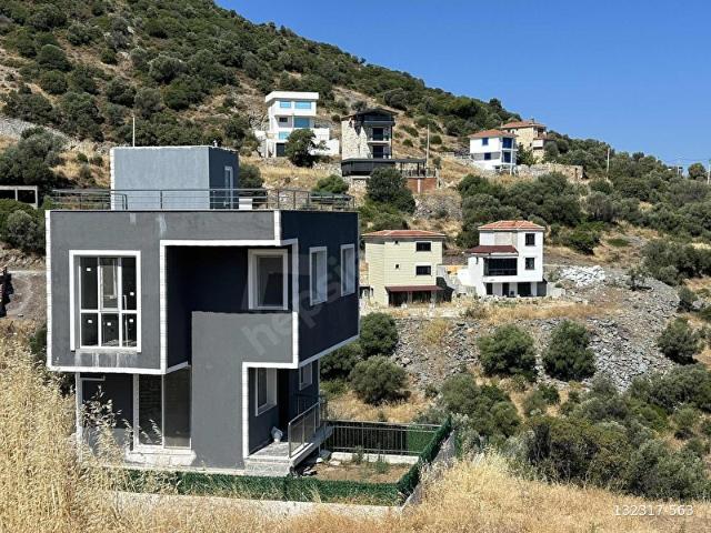 Foça, İzmir içerisinde satılık Arsa