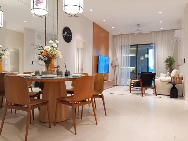 Serviced Residence for sale in Wellesley, Penang