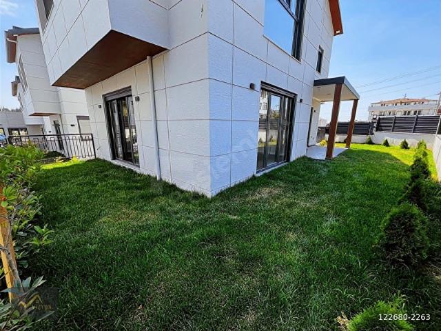 Darica, Kocaeli içerisinde satılık Villa