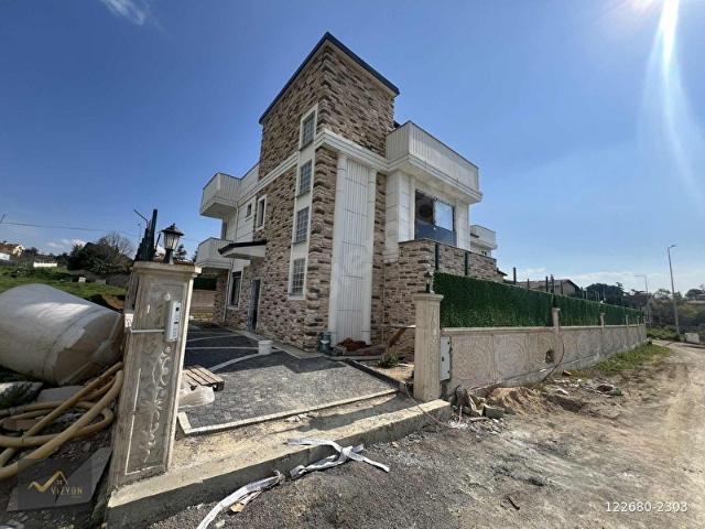 Darica, Kocaeli içerisinde satılık Villa