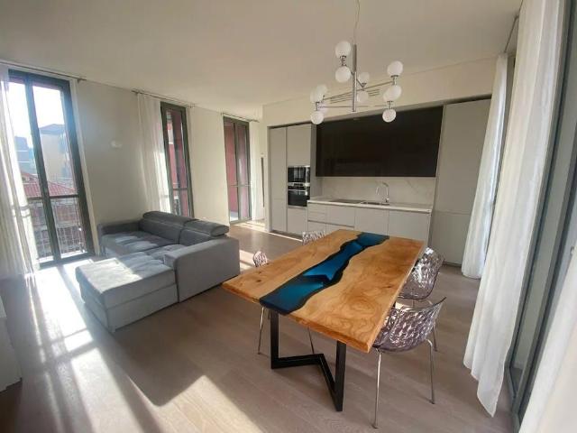 Appartamento in affitto a Centro storico, Milano