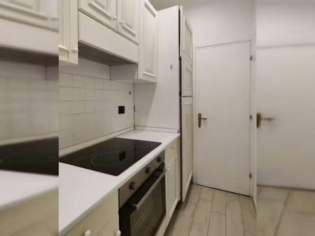 Appartamento in affitto a Municipio 9, Milano