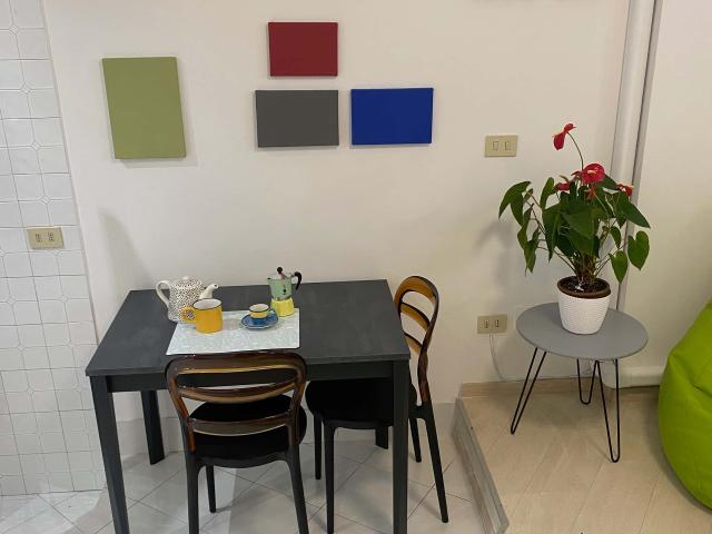 Appartamento in affitto a Municipio Roma IX, Roma Capitale