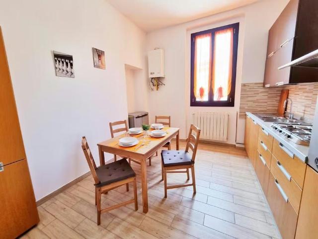 Appartamento in affitto a Municipio 6, Milano