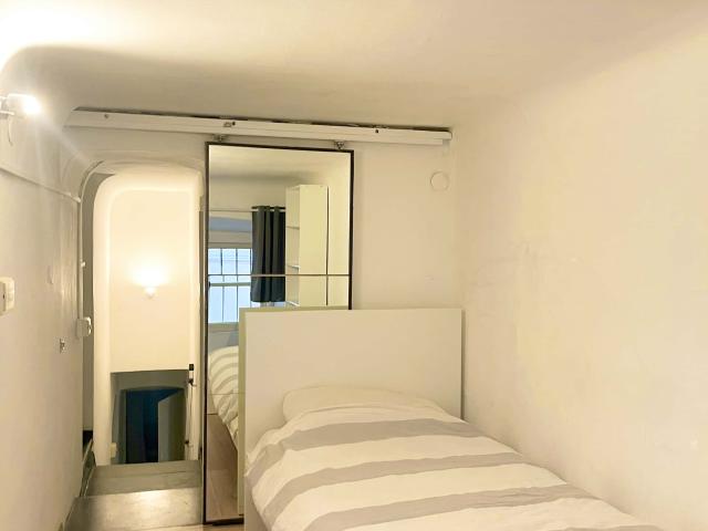 Stanza in affitto a Centro Est, Serra Riccò