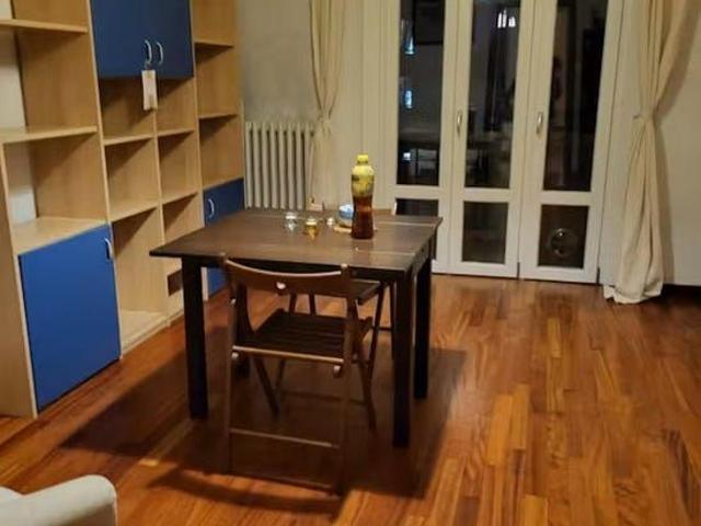 Appartamento in affitto a Municipio 7, Milano