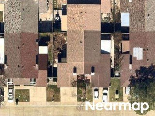 Townhouse for sale in Carrollton, Texas