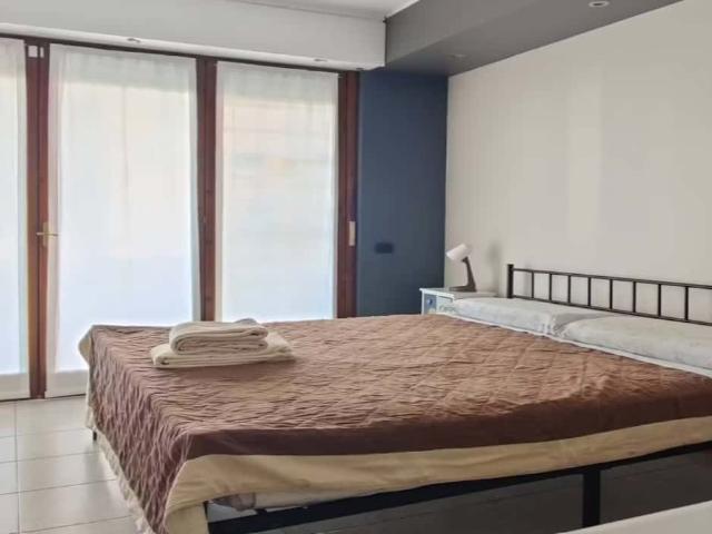 Appartamento in affitto a Isola Rosa, Trezzano Sul Naviglio