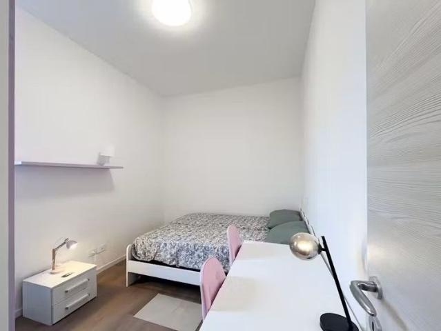 Villa Indipendente in affitto a Greco, Milano