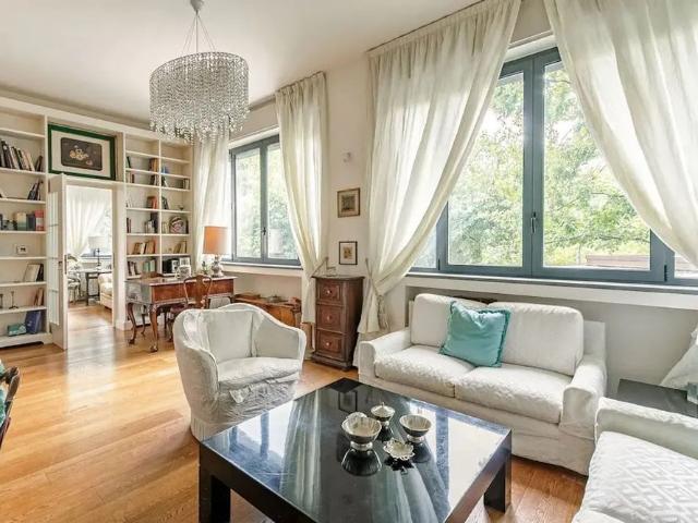 Appartamento in affitto a Centro storico, Milano