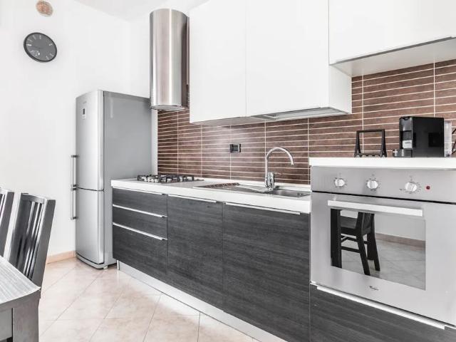 Appartamento in affitto a Morivione, Milano