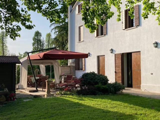 Villa Indipendente in affitto a Voltabrusegana, Padova
