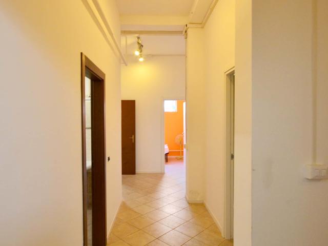 Appartamento in affitto a Municipio 6, Milano