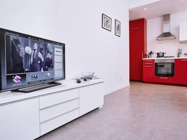 Appartamento in affitto a Municipio 9, Milano