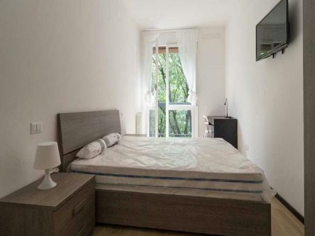 Appartamento in affitto a Corsica, Milano