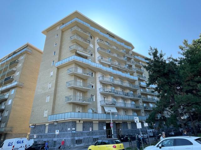 Appartamento in affitto a Circoscrizione 4, Piemonte