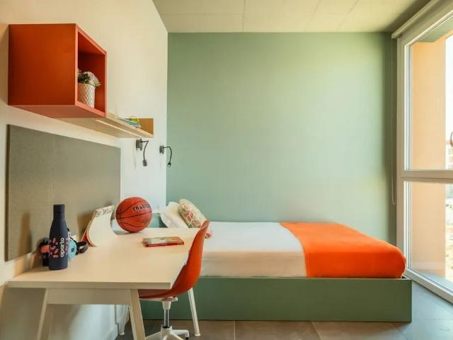 Appartamento in affitto a Municipio 9, Milano