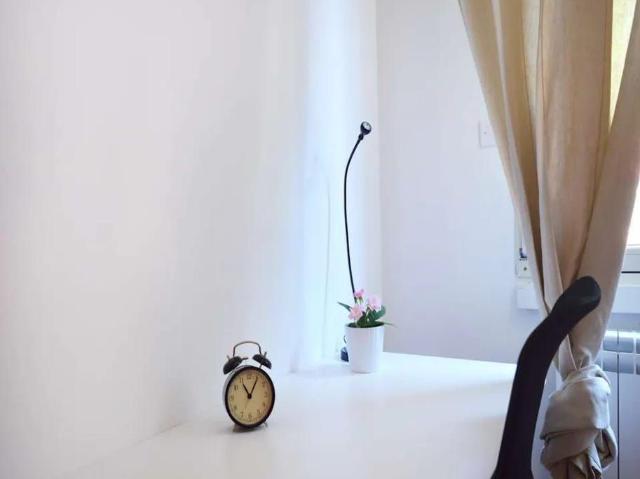 Appartamento in affitto a Municipio 4, Milano