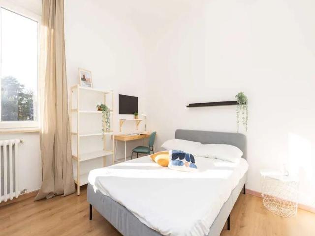 Appartamento in affitto a Municipio 9, Milano