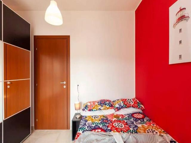 Appartamento in affitto a Municipio 9, Milano