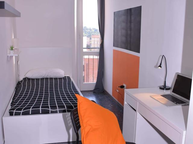 Stanza in affitto a Is Mirrionis, Cagliari