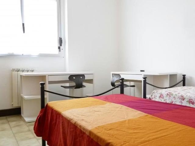 Appartamento in affitto a Municipio 6, Milano