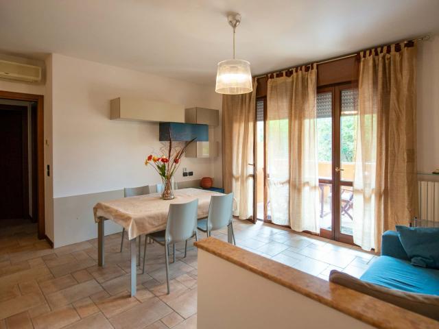 Appartamento in affitto a Ovest, Brenzone