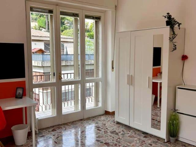 Stanza in affitto a Nord-Ovest, Brenzone