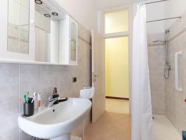 Appartamento in affitto a Municipio 9, Milano