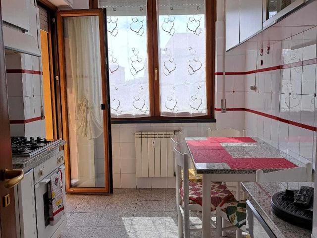Stanza in affitto a Medio Levante, Serra Riccò