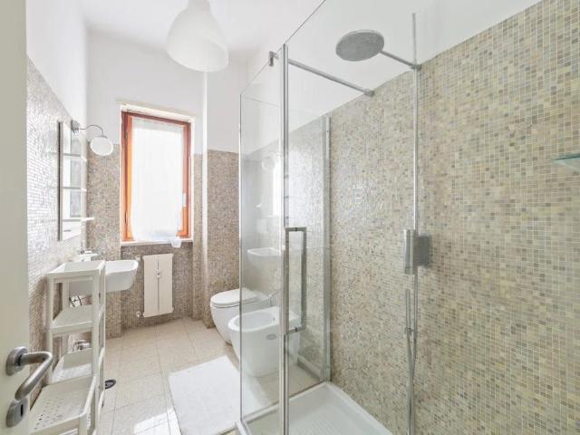 Appartamento in affitto a Centro storico, Milano