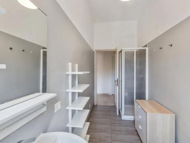 Appartamento in affitto a Centro storico, Milano